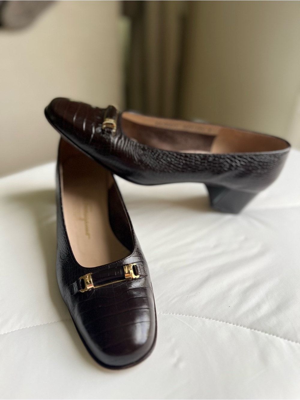 Ferragamo Dark Brown Croc-Embossed Leather Pumps with Gold Bit Hardware